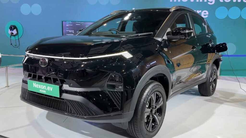 Tata Nexon Dark Edition